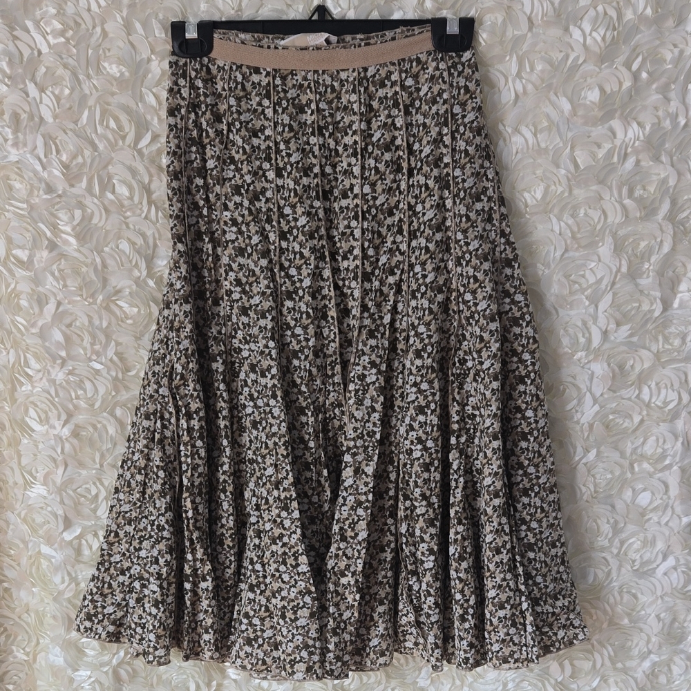 Michael Kors Lightweight Floral A-Line Skirt - Olive and Khaki Size 8.